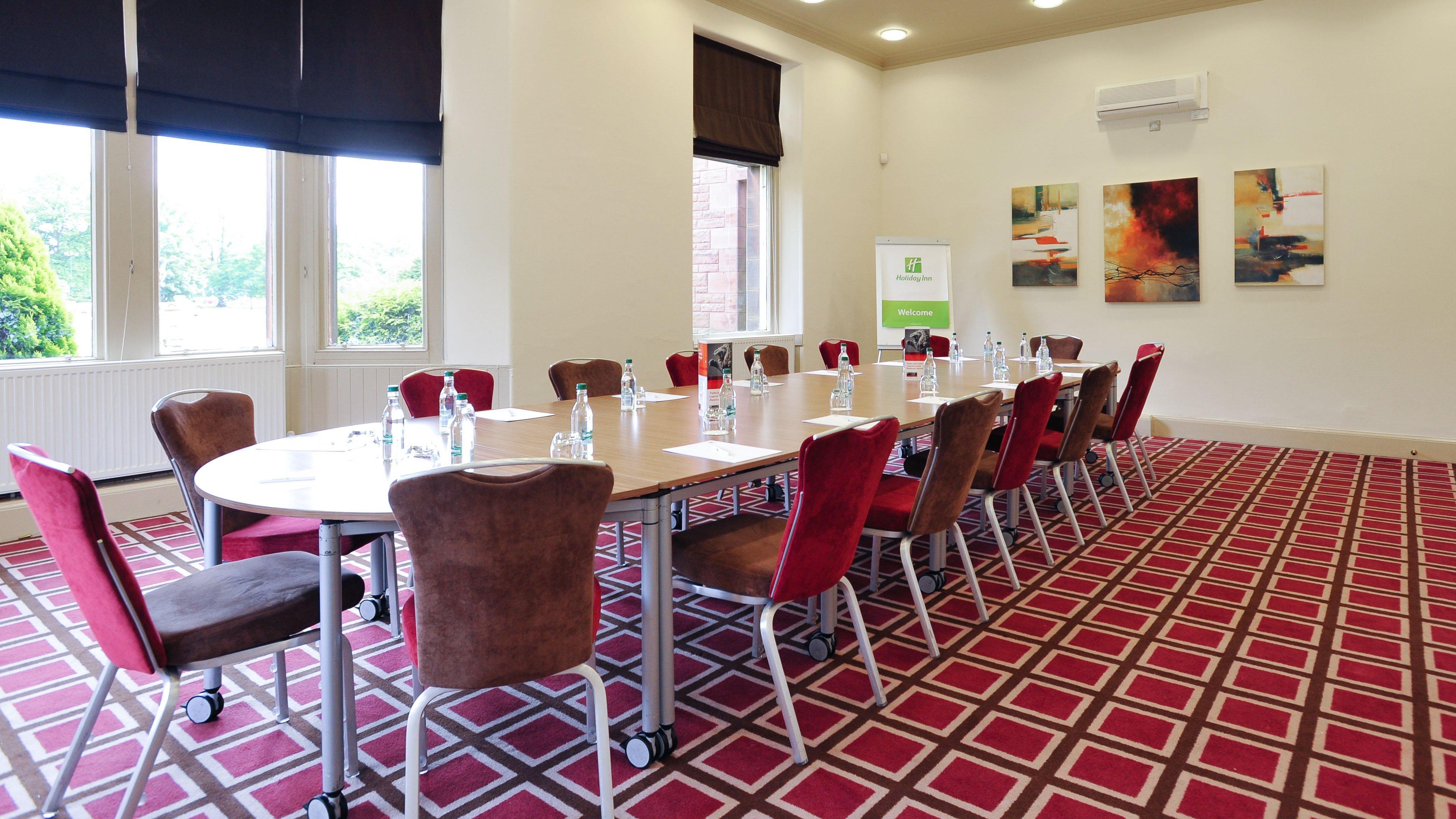 Holiday Inn Dumfries By Ihg Exterior photo