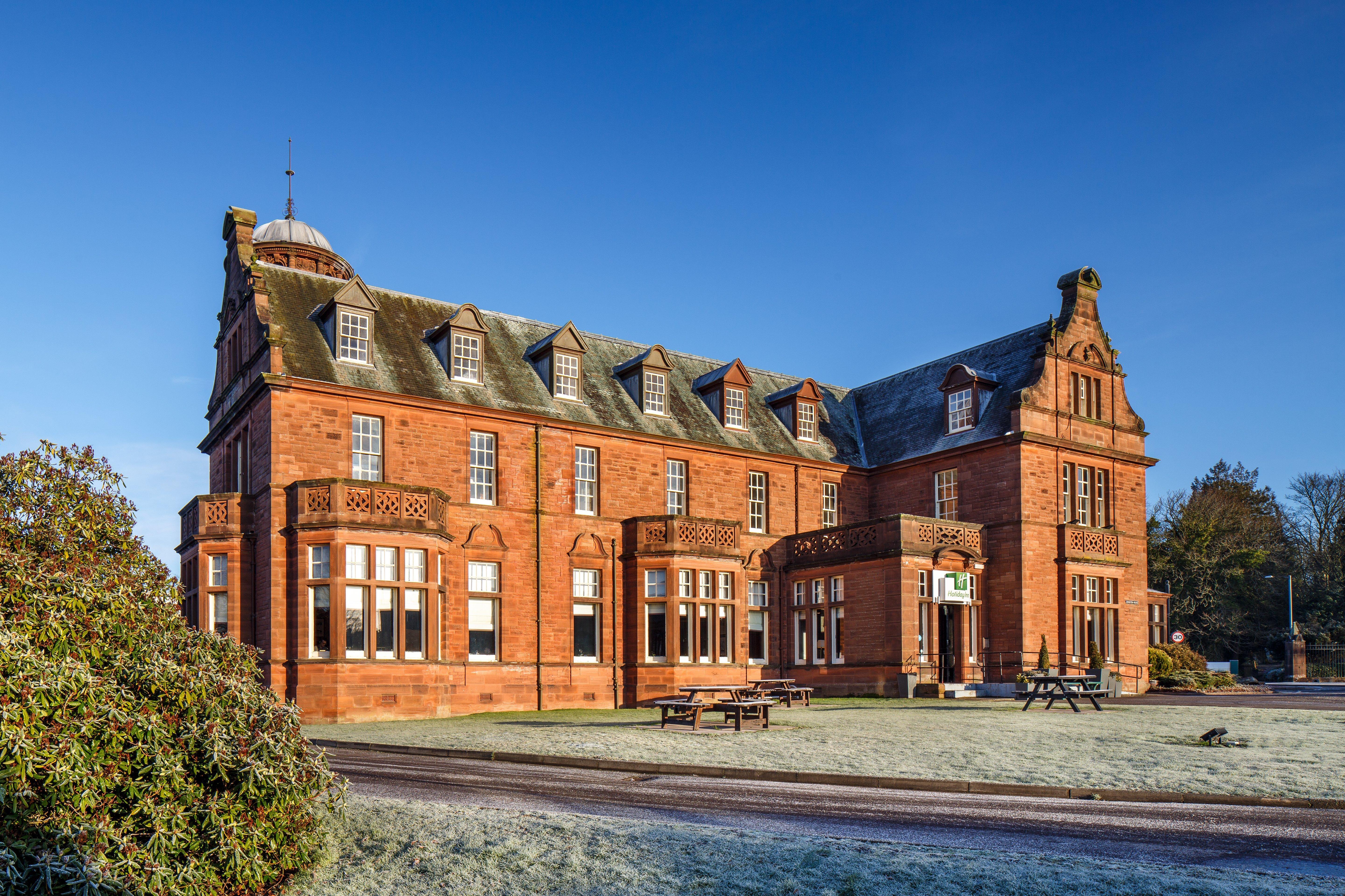 Holiday Inn Dumfries By Ihg Exterior photo